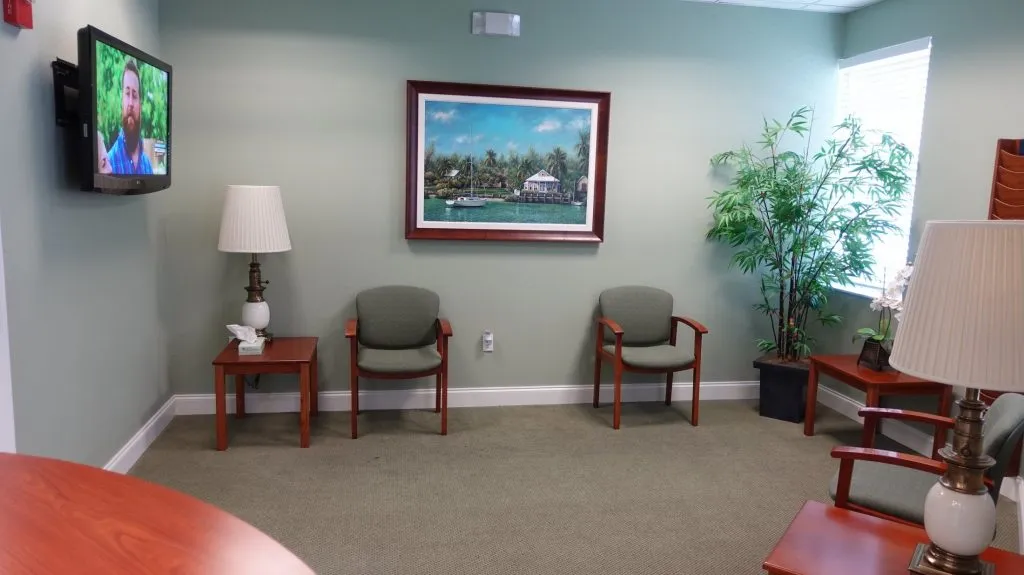Office Tour Lakewood Ranch Office - Waiting Area